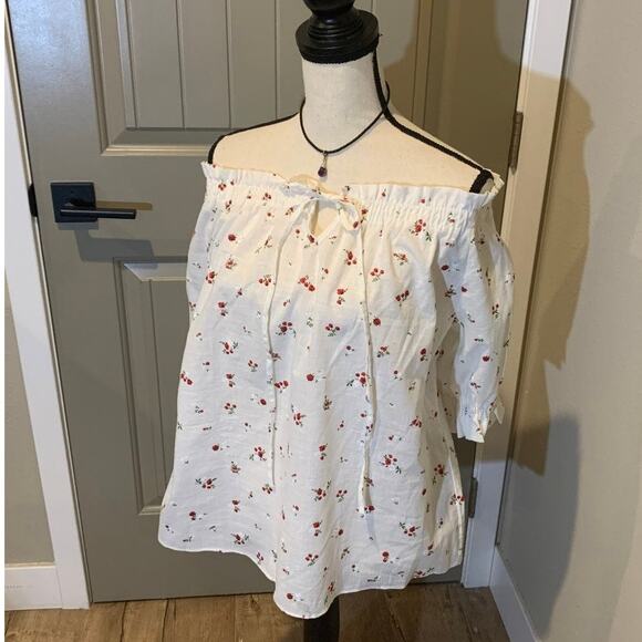 Floral Off-Shoulder Top - Picture 1 of 8